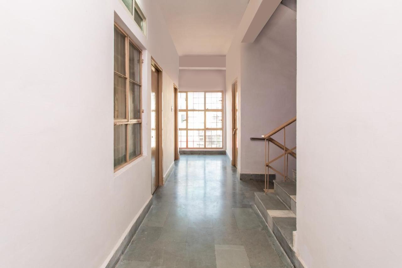 Oyo 24844 Hotel Samrat Bhopal Zewnętrze zdjęcie