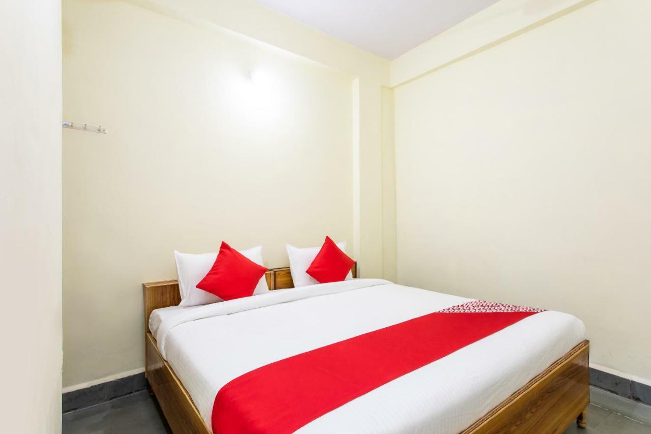 Oyo 24844 Hotel Samrat Bhopal Zewnętrze zdjęcie